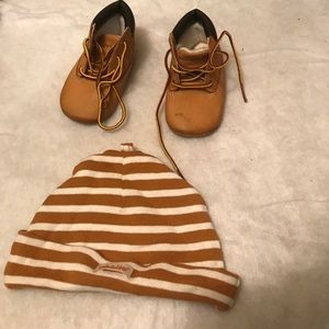 Infant timberland boot with matching hat